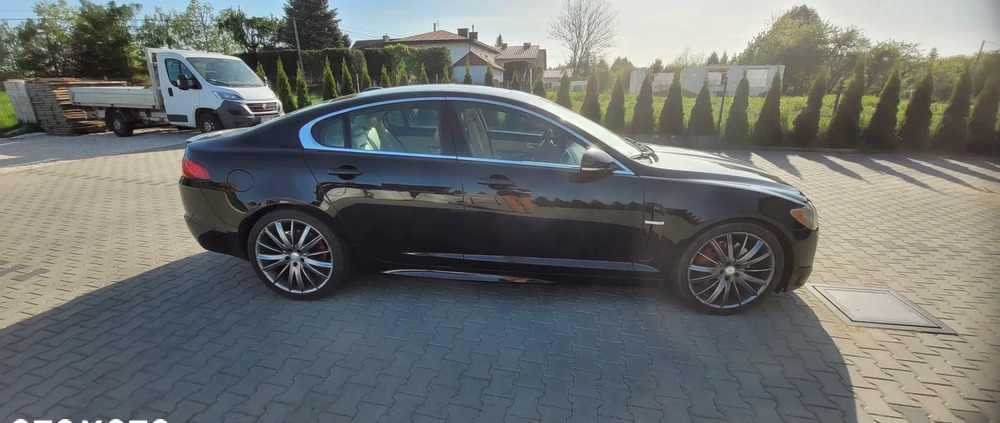 Jaguar XF cena 40000 przebieg: 151000, rok produkcji 2010 z Biecz małe 301